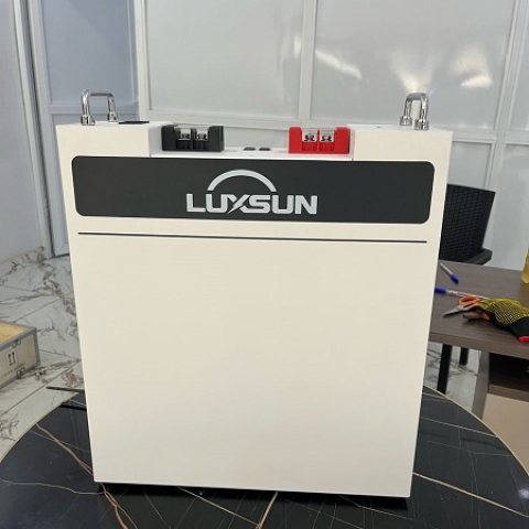 LUXSUN 5KWH 51.2V LITHIUM BATTERY |100Ah 16pcs battery cell| – A GRADE