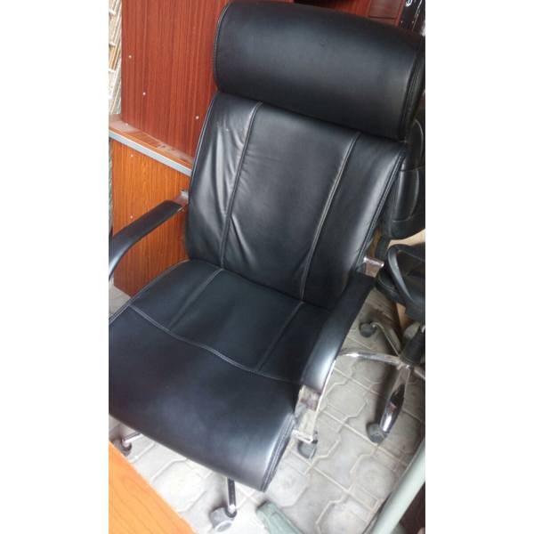 Executive Swivel Chair RZE Model