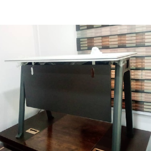 QUALITY DESIGNED 2 METER  OFFICE TABLE - AVAILABLE (ARIN)