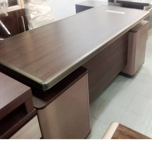 QUALITY DESIGNED 2 METER BROWN & CREAM OFFICE TABLE - AVAILABLE (ARIN)