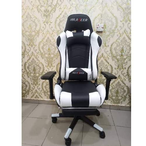 QUALITY DESIGNED BLACK & WHITE EXECUTIVE CHAIR - AVAILABLE (UGIN)