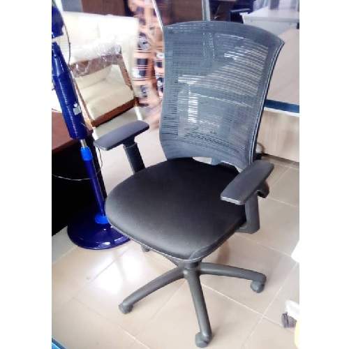 QUALITY DESIGNED OFFICE CHAIR - BLACK COLOR (FICO)