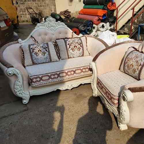 QUALITY DESIGNED ROYAL CREAM & BROWN  7 SEATERS SOFA CHAIRS ONLY _ AVAILABLE (LEWO)