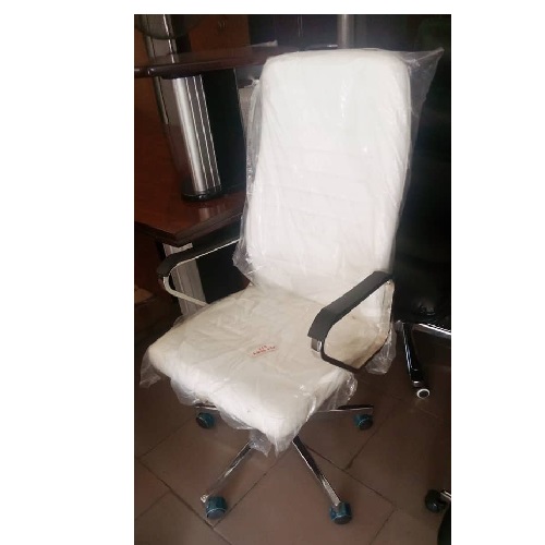 QUALITY DESIGNED WHITE EXECUTIVE OFFICE CHAIR  AVAILABLE-(ROMIN)