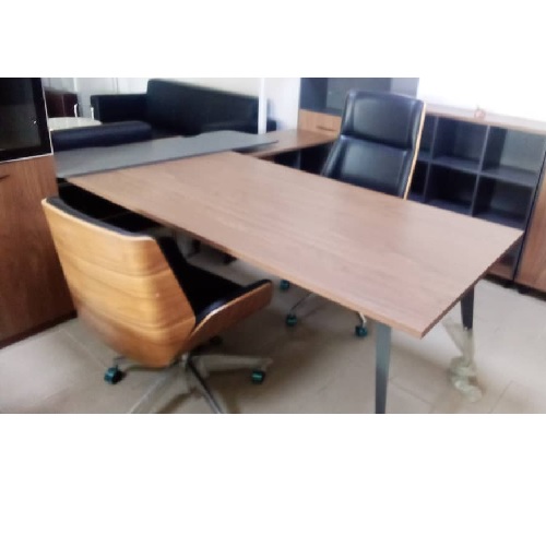 QUALITY OFFICE SET, 1 EXECUTIVE 2 VISITORS  CHAIR / 1TABLE , CREDENSER/DRAWERS,1 - (FICO)