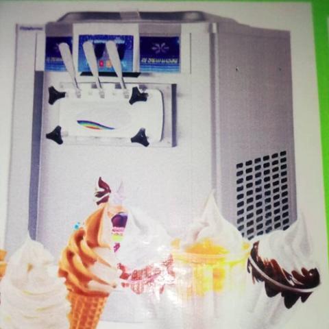 INDUSTRIAL ICE CREAM MACHINE (LZ)