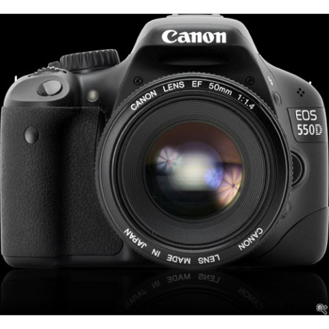 Canon professional Digital EOS 550D T2i DSLR Camera With EF-S 18-55mm F/3.5-5.6 IS Lens (DAME) - Black