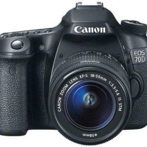 Canon Professional Digital SLR Camera EOS 70D with 18-55mm Lens (DAME)