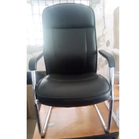 QUALITY DESIGNED BLACK VISITOR`S CHAIR  AVAILABLE-(ROMIN)