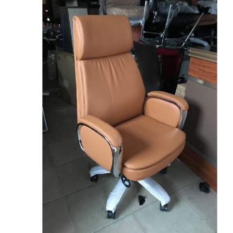 QUALITY DESIGNED BROWN EXECUTIVE OFFICE CHAIR  - AVAILABLE (NOFU)