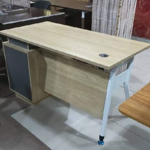 QUALITY DESIGNED LIGHT BROWN & WHITE LEG OFFICE TABLE  - AVAILABLE (AUFUR)