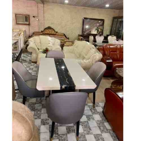 QUALITY MARBLE DINING TABLE & 4 DESIGNED CHAIRS (EKIN)