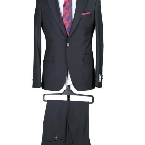 EXECUTIVE BLACK TURKEY SUIT WITH ONE BUTTON